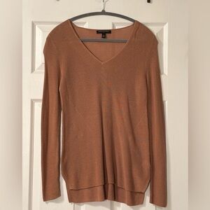 Banana Republic Lightweight Brown Sweater Size M